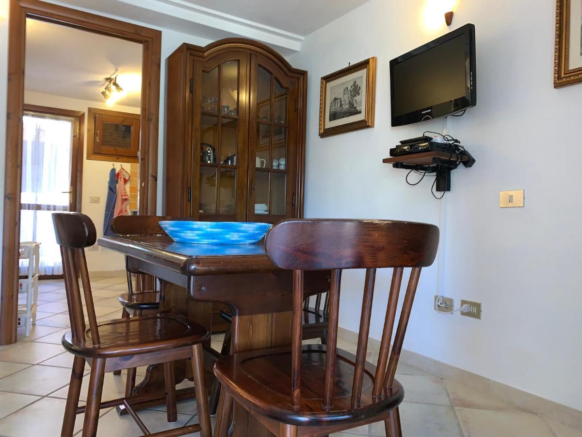 Appartamento I Geranei Centro San Teodoro  Exterior photo